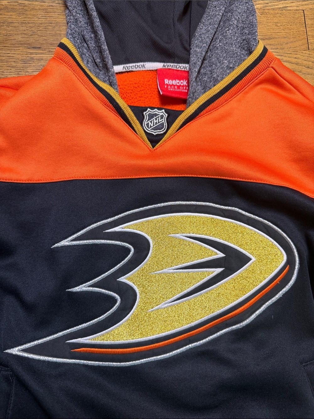 Kids Reebok Anaheim Ducks Hoodie - size small 8 - Picture 3 of 8
